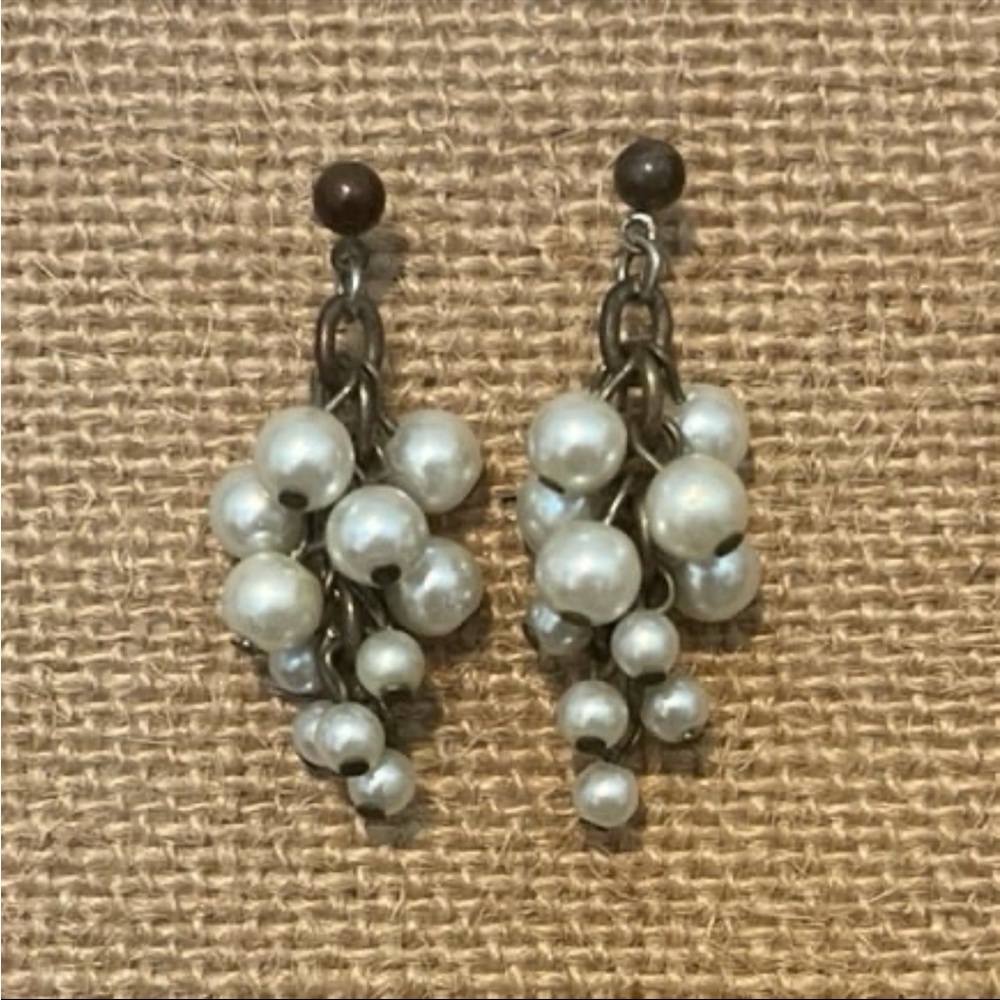 Vintage pearl clustered drop Earrings